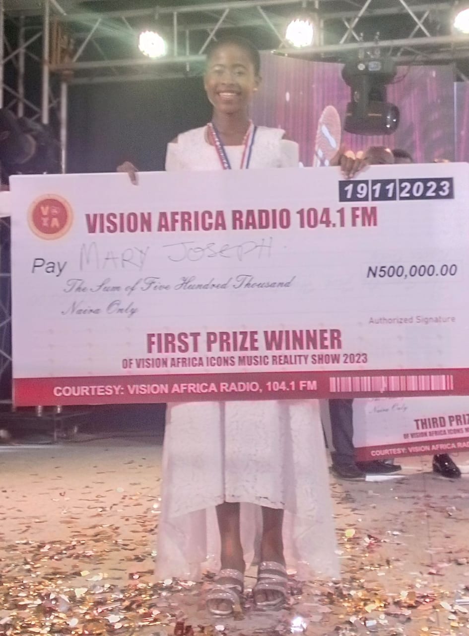 SSS 3 student wins N500k at Vision Africa’s Icon Reality Music Show