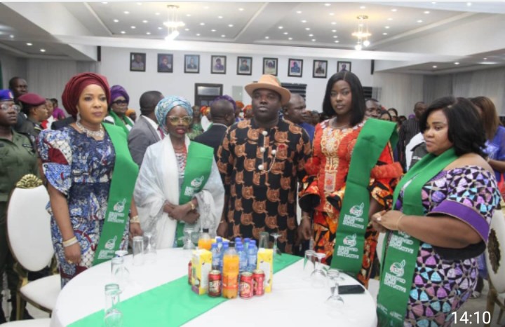 Mrs Tinubu Receives Accolades for Disbursing Financial Grants to Abia Women