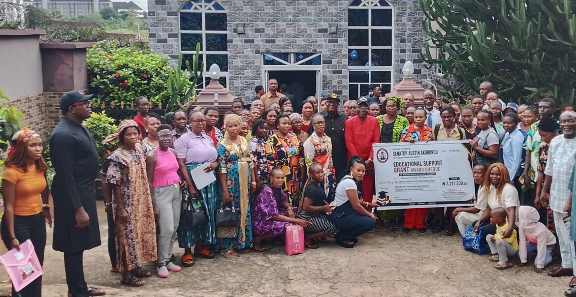 Akobundu Presents Educational Grants to 214 Abia Central Students, Reaffirms Commitment to Education
